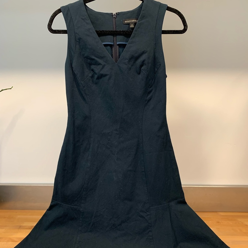 Dark green sleeveless midi dress. Banana Republic